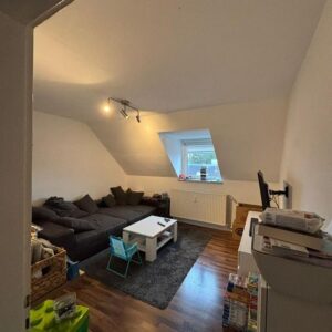 Wohnen am Park! Ruhige und helle 3 Zimmer-Wohnung im 3. OG.