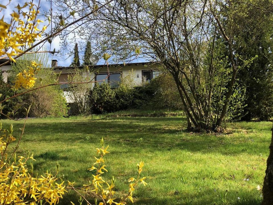 Sonnige 5-Zimmer-Wohnung mit Wallbox fürs E-Auto und großer Einbauküche – Bild 15