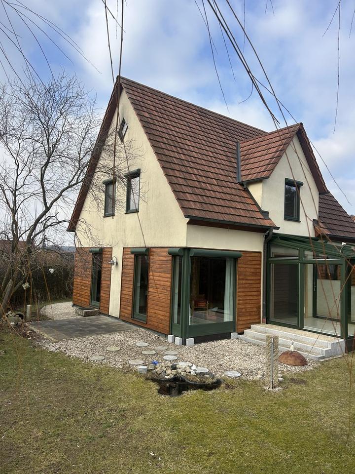 Naturoase mit viel Licht und eingewachsenem Garten – Bild 2