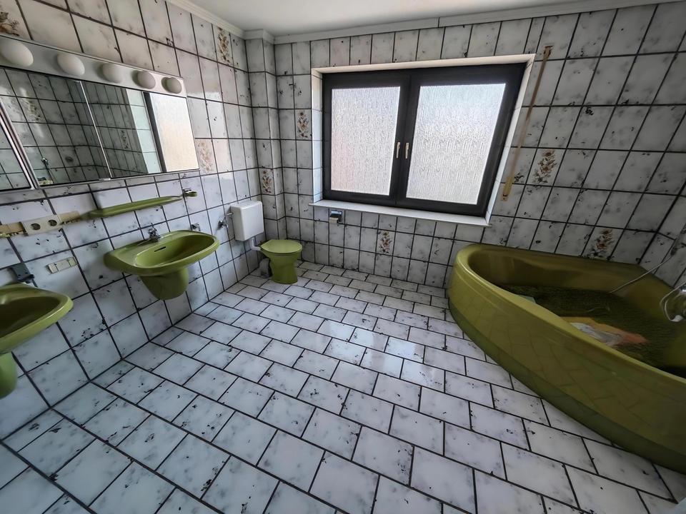 Ohne Käuferprovision: Raumwunder mit Einliegerwohnung & Doppelgarage – Bild 17