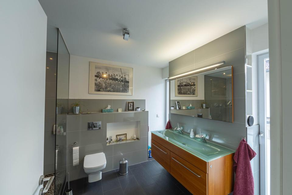 Wunderschöne Doppelhaushälfte mit Südgarten – Bild 11