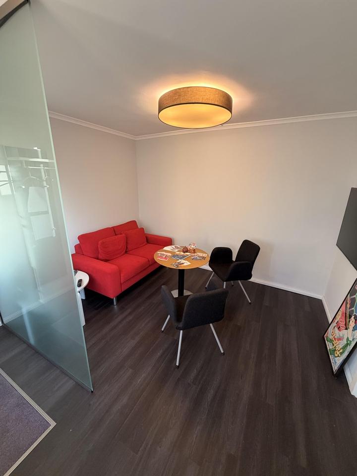 Gewerbeeinheit mit 4,5 Zimmern – ideal für Büro, Praxis oder Ähnliches