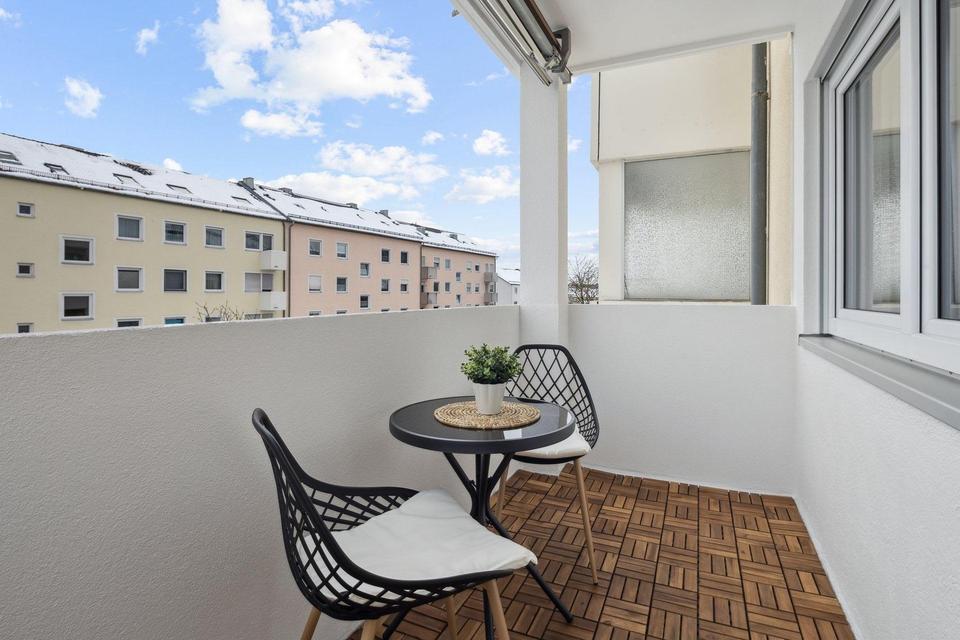 Sofort bezugsfrei: Helle 3 ZKB-Wohnung mit 2 Balkonen, provisionsfrei und frisch renoviert – Bild 11