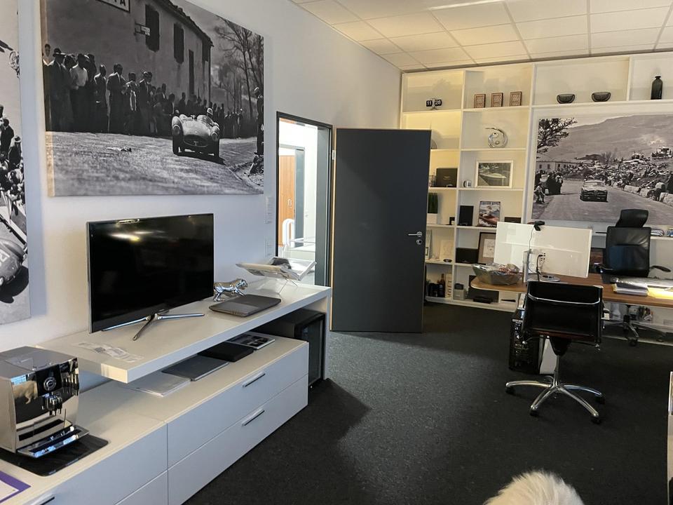 Geschäftsgebäude/Gewerbeimmobilie Nürnberger Land an der A9 – Bild 17