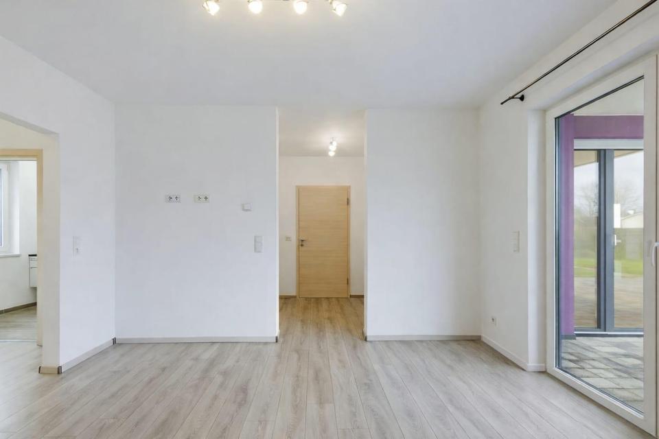 Modernes Einfamilienhaus in ruhiger Lage – viel Platz für die Familie – Bild 9