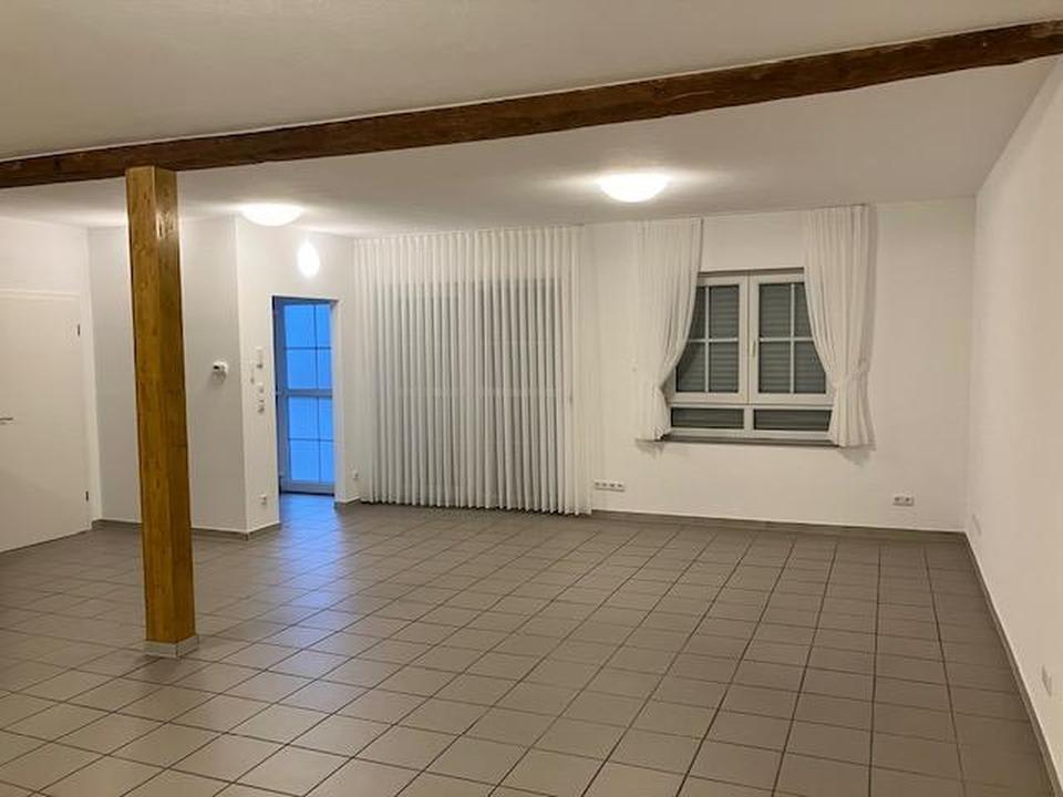 Stadtnähe, Energiesparende, Klimatisierte 3 Zimmerwohnung in exponierter Lage und E Ladestation – Bild 4