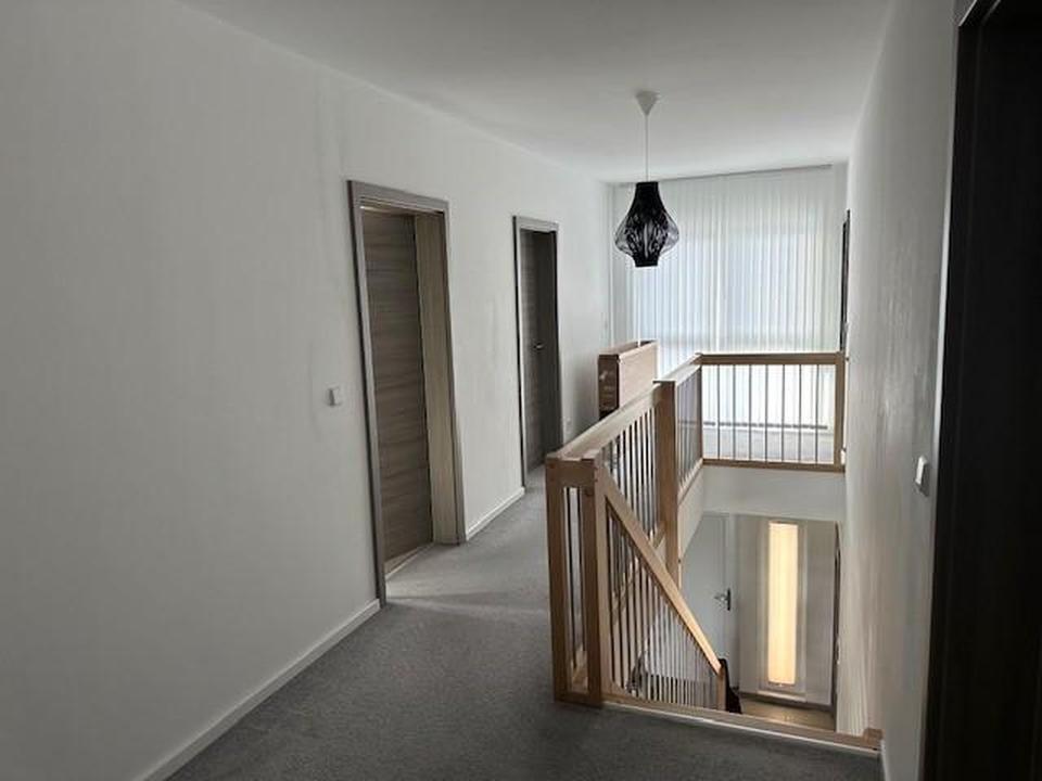 Stadtvilla mit Pool und Alpensicht, in einer ruhigen, attraktiven und Traumhaften Lage von Markdorf – Bild 10