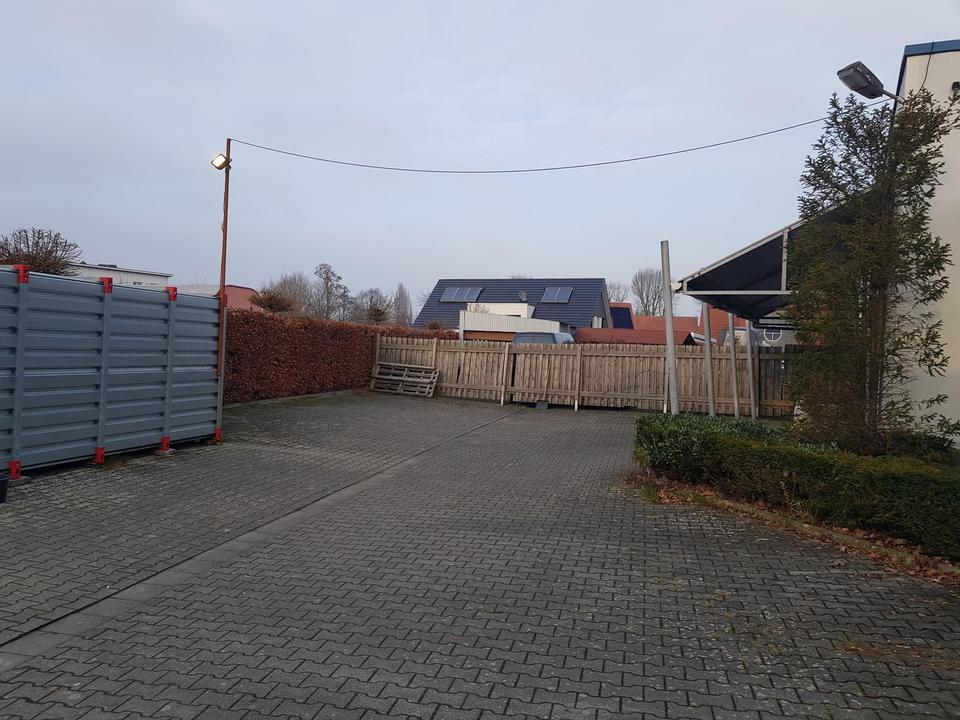 Flachdachhalle, Büros – Bild 34