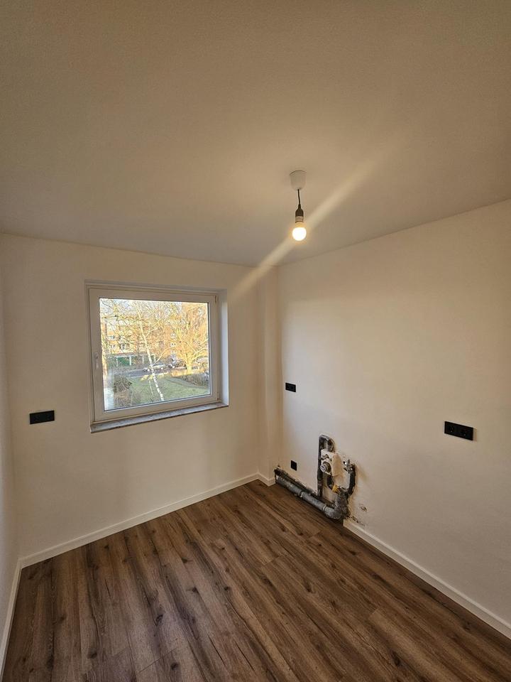 HH-Niendorf - Helle 3-Zimmer-Wohnung inkl. TG-Stellplatz mit Südbalkon in bester Lage – Bild 29