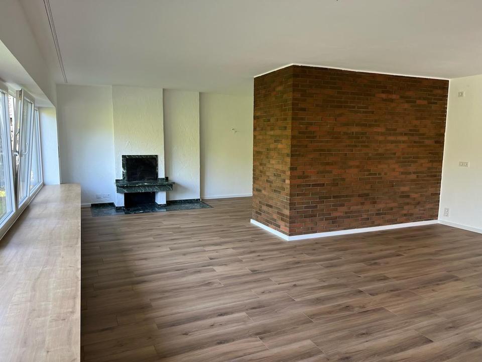 MEHRFAMILIENHAUS IN BEST-LAGE VON ERFTSTADT-LECHENICH