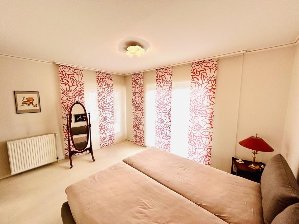 Stilvoller Winkelbungalow - auf sonnigem Grundstück - ohne Makler – Bild 23