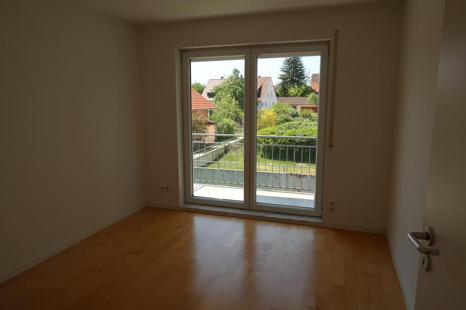 RESERVIERT - Stilvolle 3,5-Zimmer-Eigentumswohnung mit zwei Balkonen in sonniger Süd-West-Lage – Bild 12