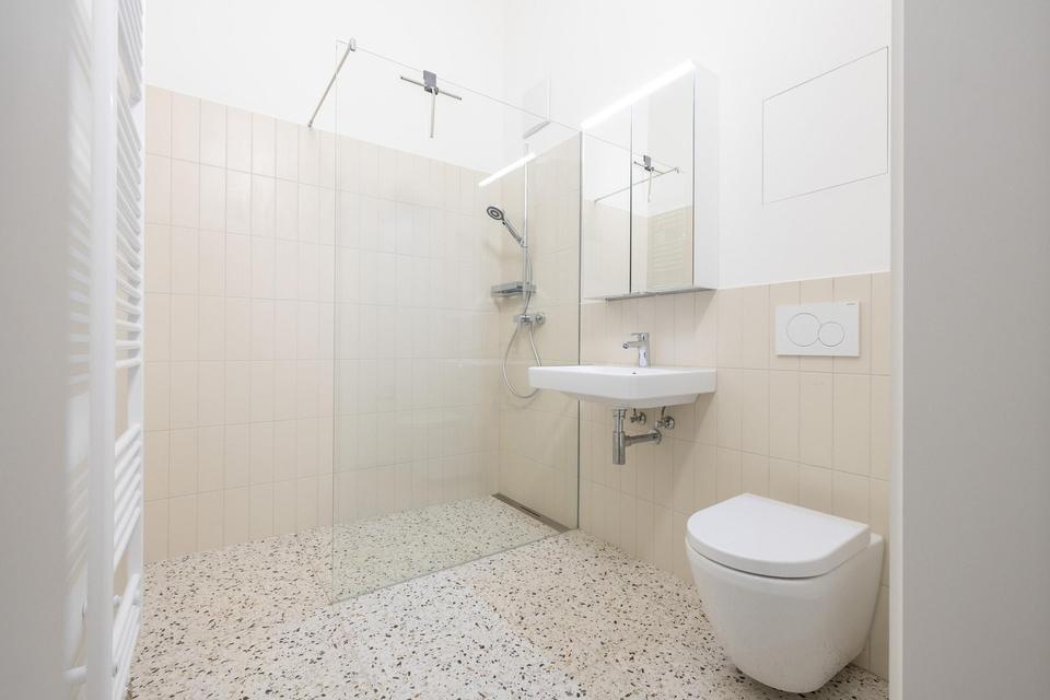 Möbliertes Luxus-Wohnen im LöwenBau - E3-W06, 2 Zi, 54 m² - 1.500 € FLAT – Bild 18