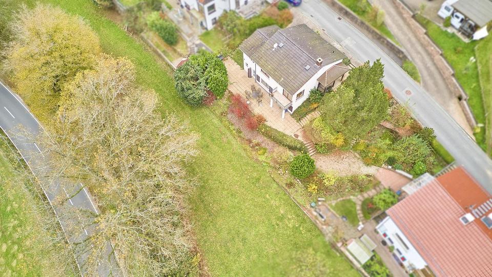 Charmantes Einfamilienhaus in idyllischer Lage – Bild 3