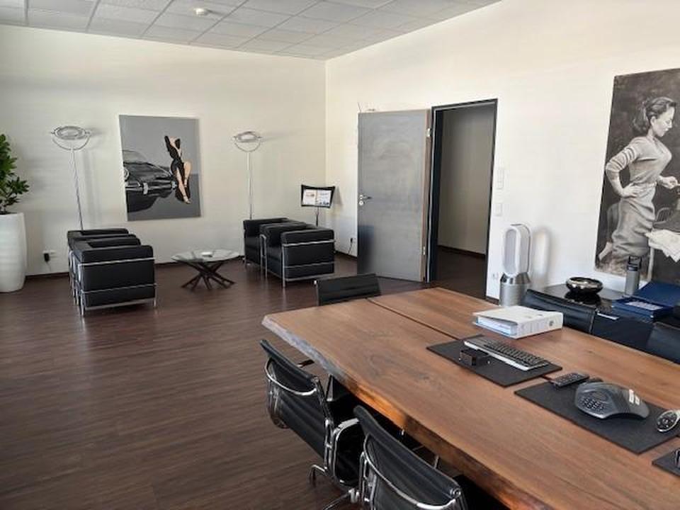 Geschäftsgebäude/Gewerbeimmobilie Nürnberger Land an der A9 – Bild 12