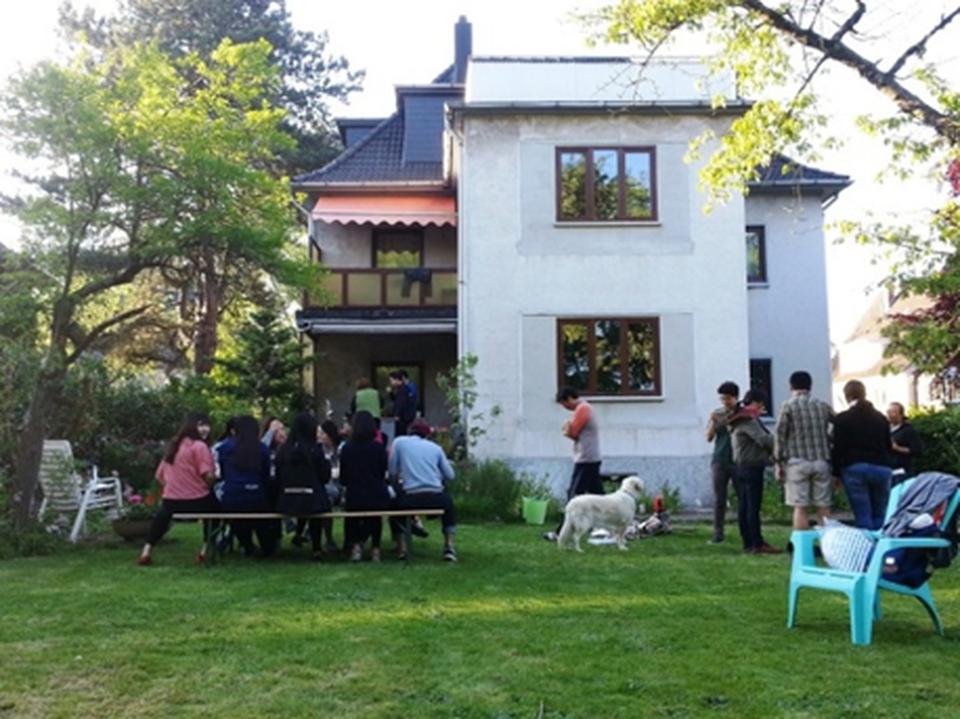 Dreifamilien-Stadthaus in ruhiger und grüner Lage von Hamburg–Heimfeld – Bild 2