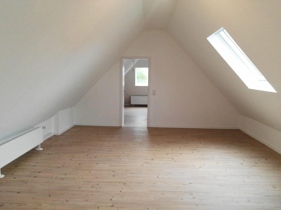 Großzügige Maisonette-Wohnung mit eigenem Garten in ruhiger Lage von Algermissen-Bledeln – Bild 7