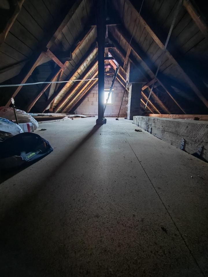 Ohne Käuferprovision: Raumwunder mit Einliegerwohnung & Doppelgarage – Bild 7