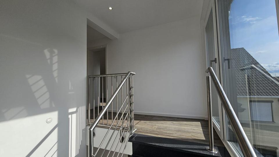 Neuwertiges Smart-Home (Bj. 2018) – sofort einziehen statt bauen | provisionsfrei – Bild 32