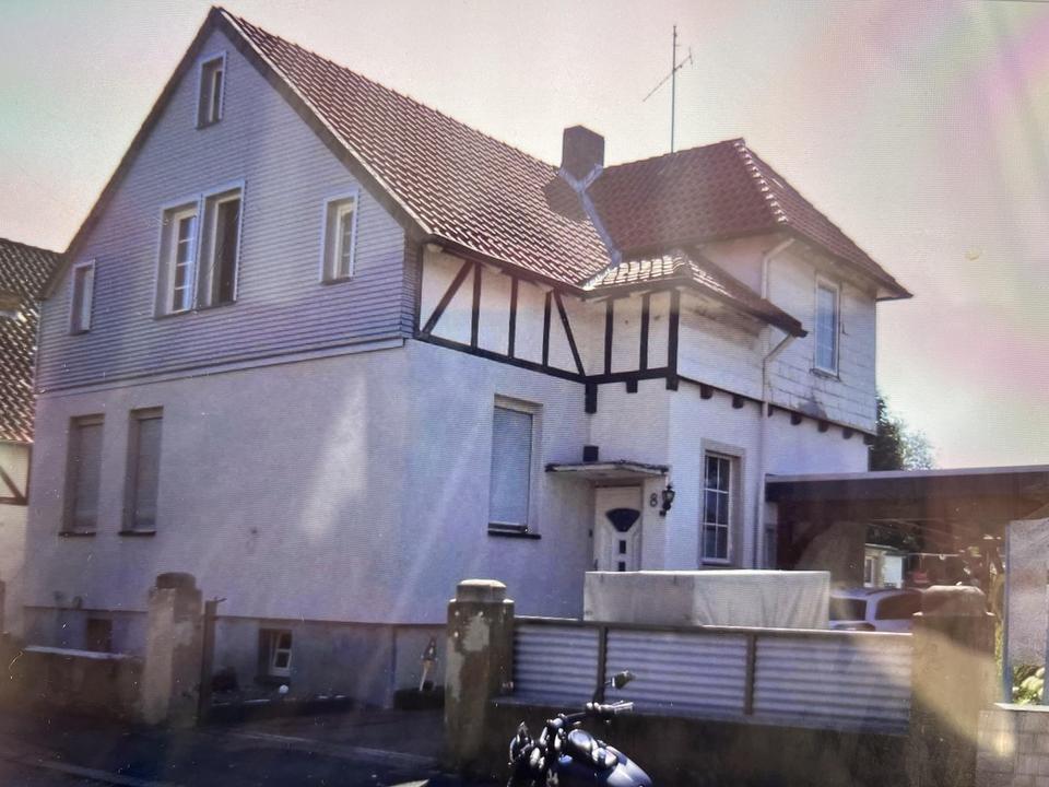 Keine Provision - Einfamilienhaus mit Anbau und großem Carport ruhig gelegen zentral in Ilsede