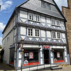 Wohn- und Geschäftshaus