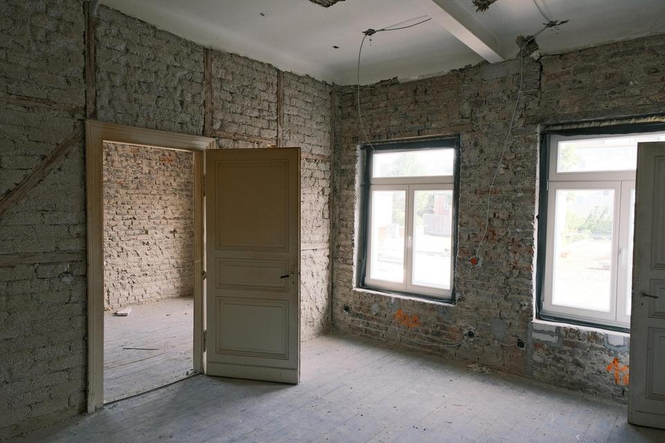 5-Zimmer-Wohnung mit Einfamilienhauscharakter in kernsaniertem Denkmalobjekt – Bild 13