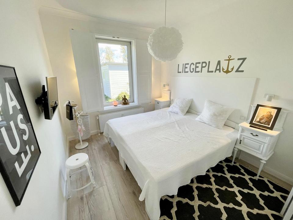 Stylishes Wohnen in verschiedenen vollmöblierten Apartments am Deich nahe Hamburg! – Bild 6