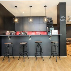 Stilvolle Büro-/Ladenfläche am Halleschen Tor – modernes Ambiente für stilles Gewerbe (Zweitbezug)