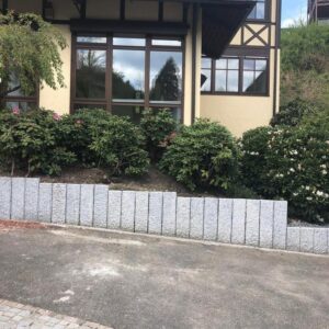 Extravagante 3 ZKB TraumWohnung mit Garten zu vermieten