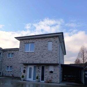 Attraktive hochwertige Doppelhaushälfte in ruhiger familienfreundlicher Lage