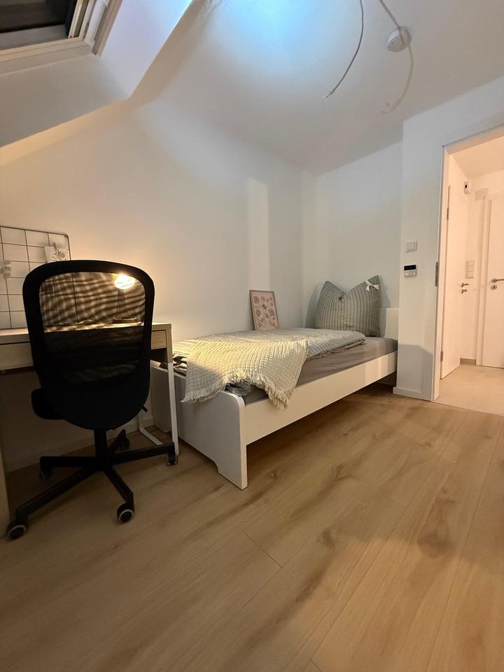 Moderne WG-Zimmer in Toplage – voll möbliert & sofort bezugsfrei – Bild 2