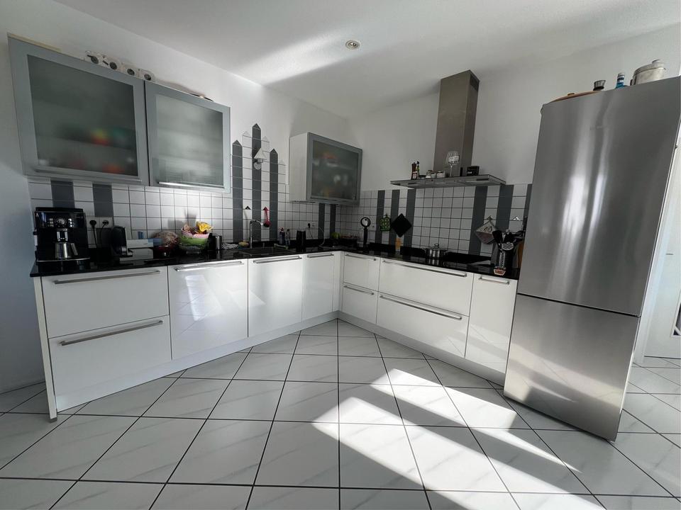 Großzügiges Einfamilienhaus in bevorzugter Wohnlage. Provisionsfrei – Bild 13