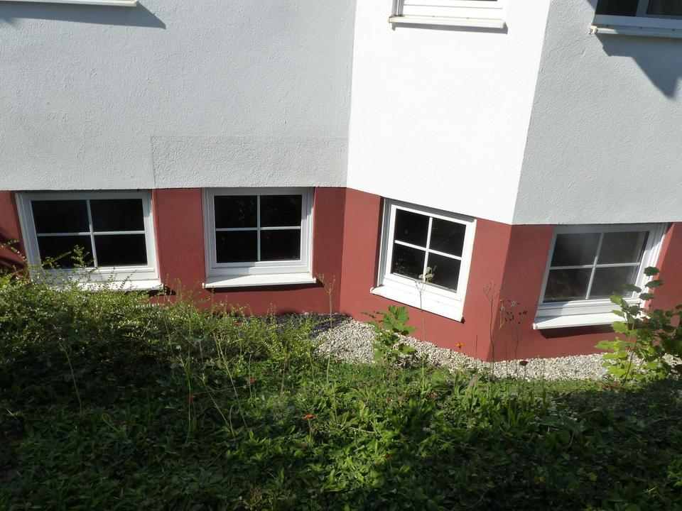 Noch günstiger, Eigentumswohnung, 2 Zimmer- Souterrain, sehr hell, ruhig, mit Garten. – Bild 5