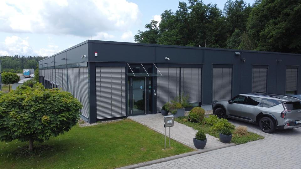 Geschäftsgebäude/Gewerbeimmobilie Nürnberger Land an der A9 – Bild 21