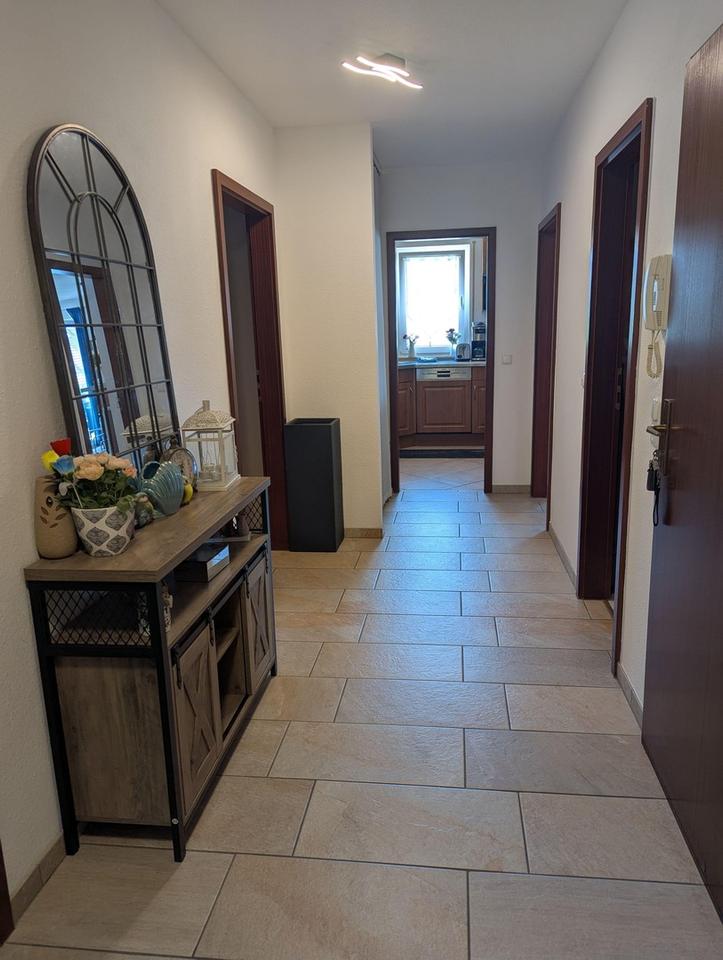 PROVISIONSFREI und sofort beziehbar! Helle 3-Zimmer-Wohnung im Zentrum inkl. TG-Stellplatz! – Bild 4