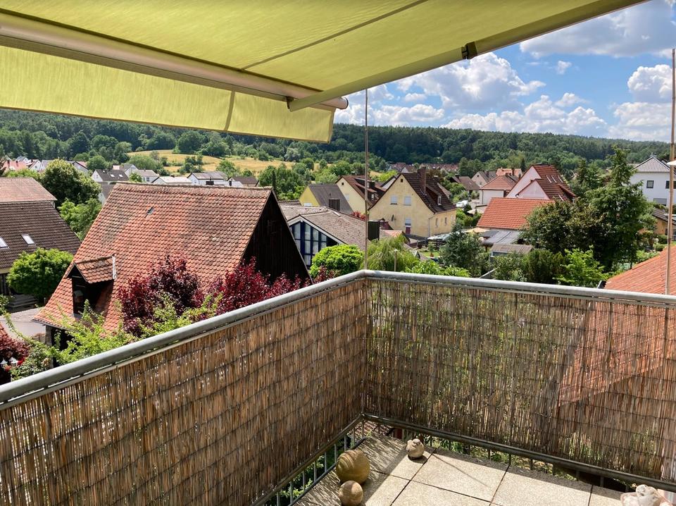 Traumhafte Wohnung mit sonnigem Balkon und Top-Lage in Forchheim-Burk
