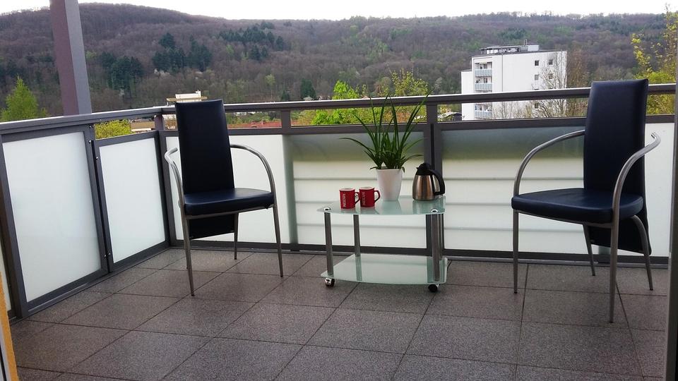 helle moderne 4-Zimmer-DG-Wohnung mit Balkon zentral in Bad Kissingen – Bild 10