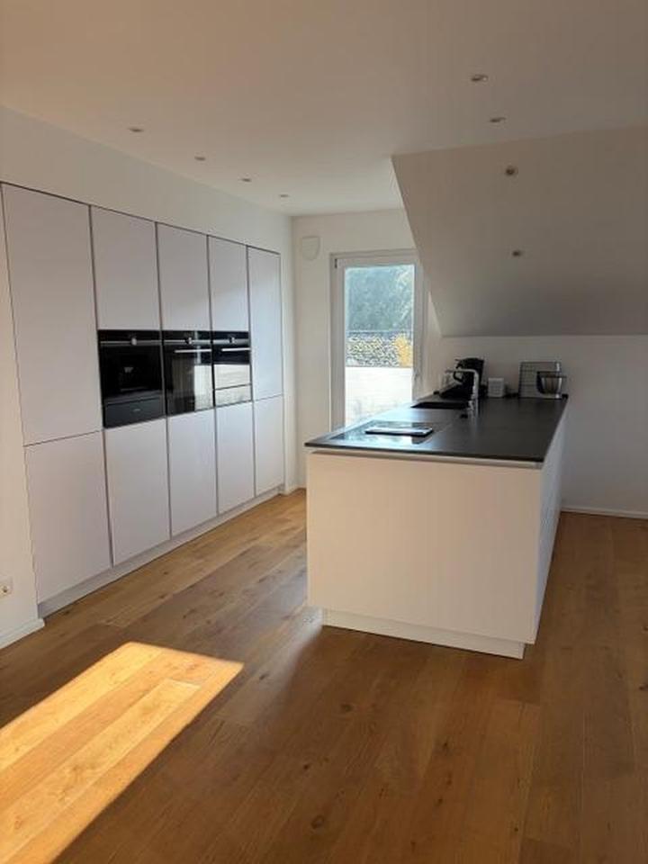 Penthouse Wohnung mit 6 Zimmern auf dem Niederberg – Bild 11