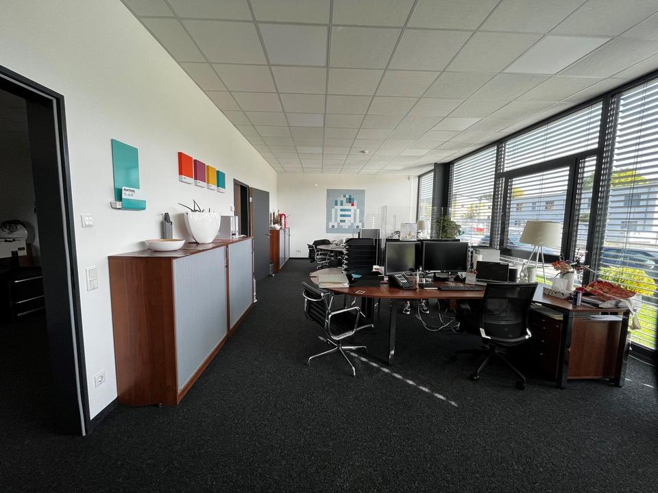 Geschäftsgebäude/Gewerbeimmobilie Nürnberger Land an der A9 – Bild 16