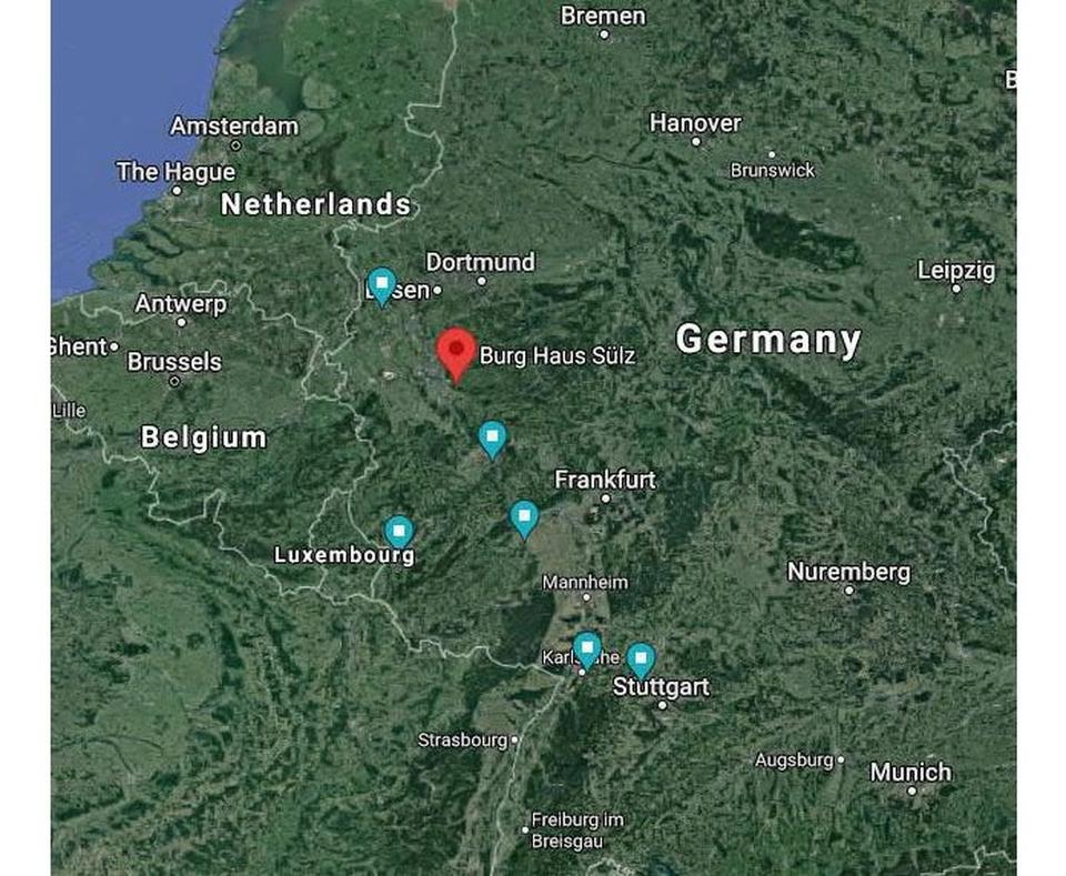 Büro im Burggebäude mit 77m² zu vermieten – Bild 3