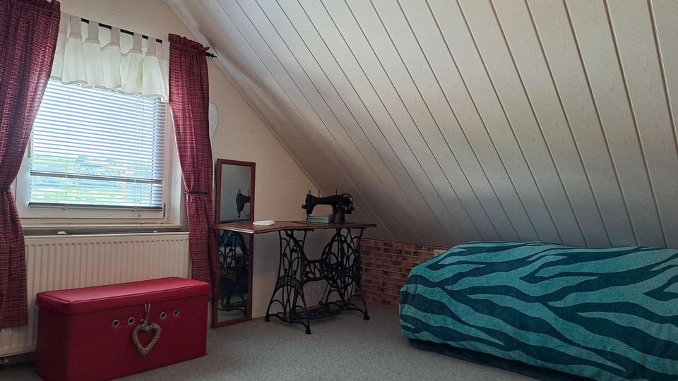 Doppelhaushälfte in toskanischem Flair mit Einliegerwohnung - direkt von Eigentümer – Bild 16