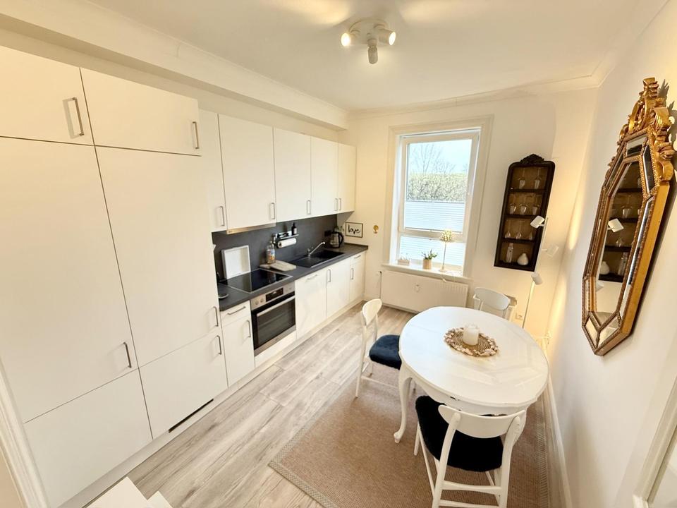 Stylishes Wohnen in verschiedenen vollmöblierten Apartments am Deich nahe Hamburg! – Bild 9