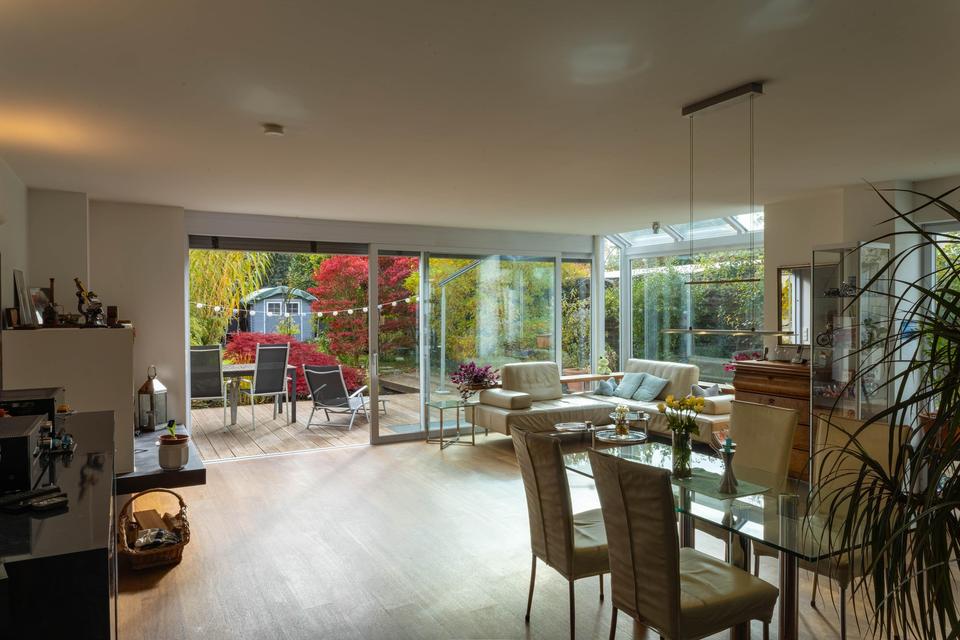 Wunderschöne Doppelhaushälfte mit Südgarten – Bild 6