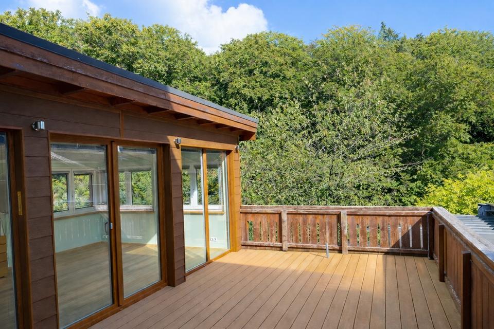 Großzügige 3,5-Zimmer-Wohnung mit Wintergarten & Dachterrasse - Nähe Wasserburg – Bild 2