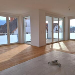 Stadt- und naturnah: Großzügige 4-Zimmer-Wohnung in Wittnau