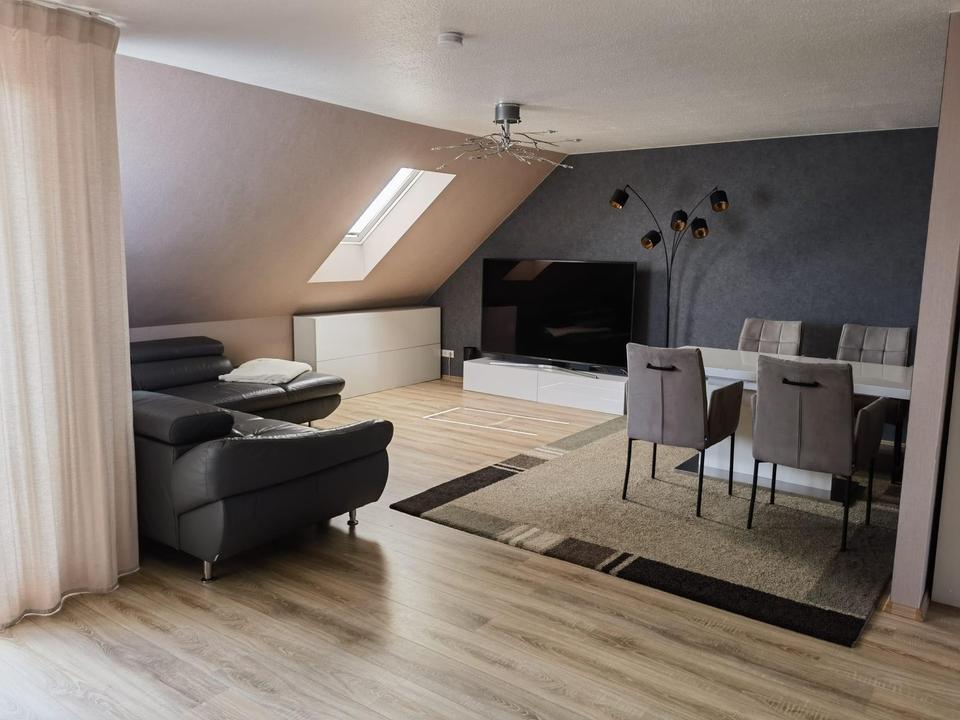 !!RESERVIERT!! Provisionsfreie 3,5Zi. Maisonette-Wohnung – Bild 2