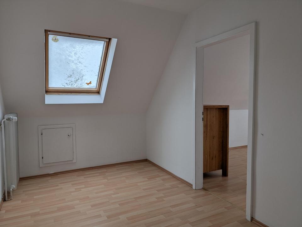 Charmantes Einfamilienhaus, 2 Wohneinheiten mit großem Garten in ruhiger Wohnlage – Bild 17