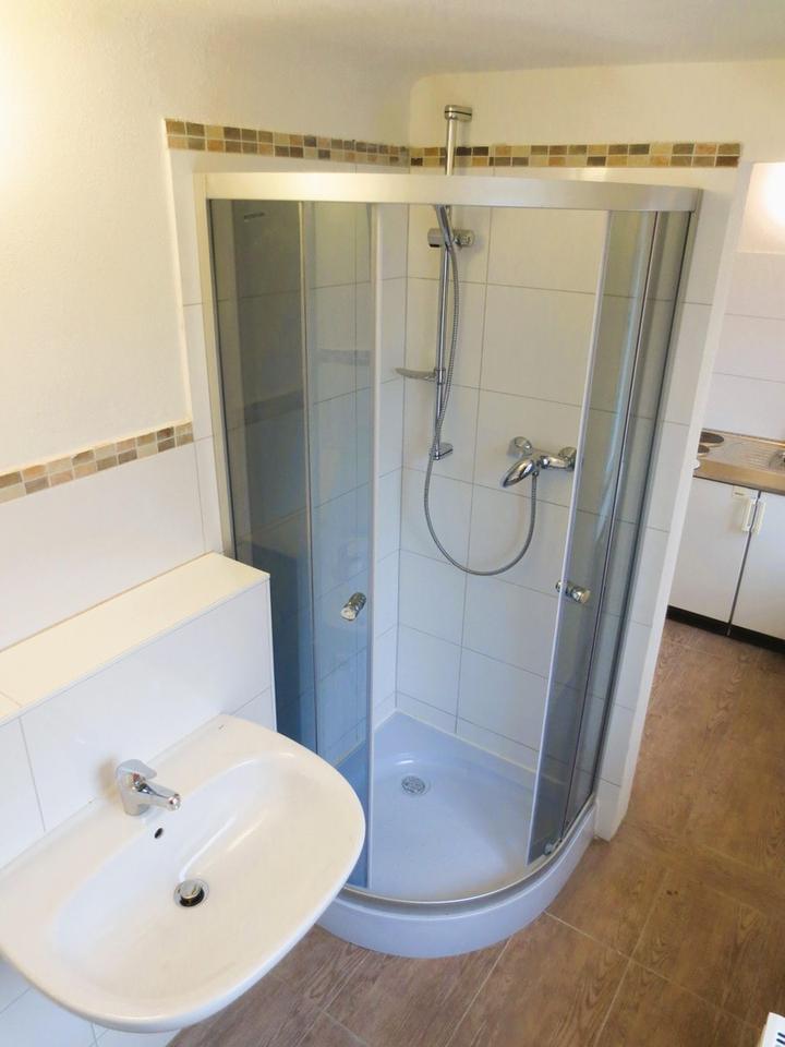 Kapitalanlage mit Substanz: 4 WE, voll vermietet (Eigenheim und Renditeobjekt) – Bild 19