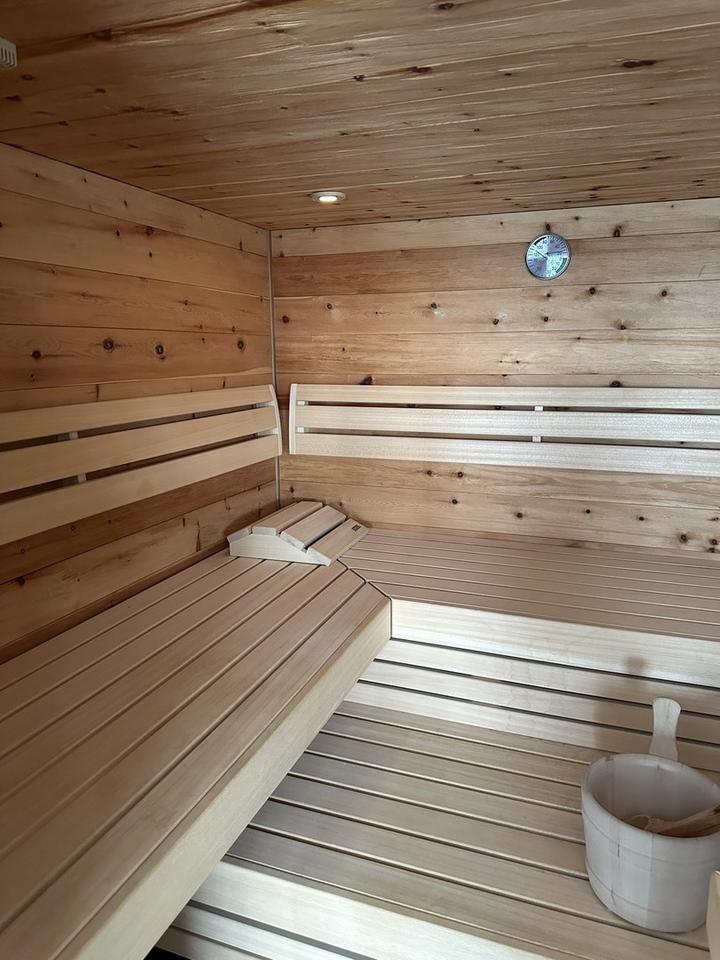 Moderne Stadtvilla (Bj. 2020) | A+ | PV & Speicher | Sauna | Waldblick | sofort bezugsfrei – Bild 12