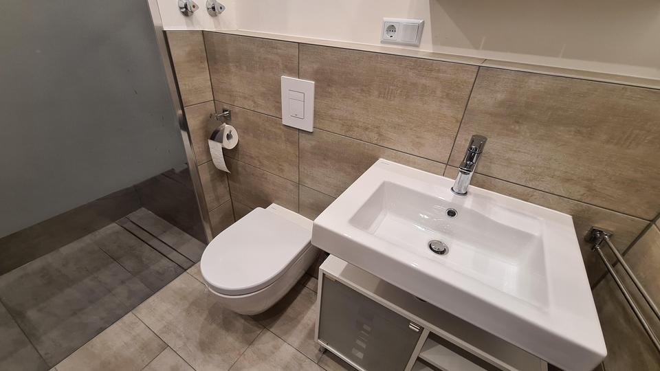 2 ZIMMERWOHNUNG EIGENTUMSWOHNUNG IN ABSOLUTER BESTLAGE OFFENBACH WESTEND – Bild 7